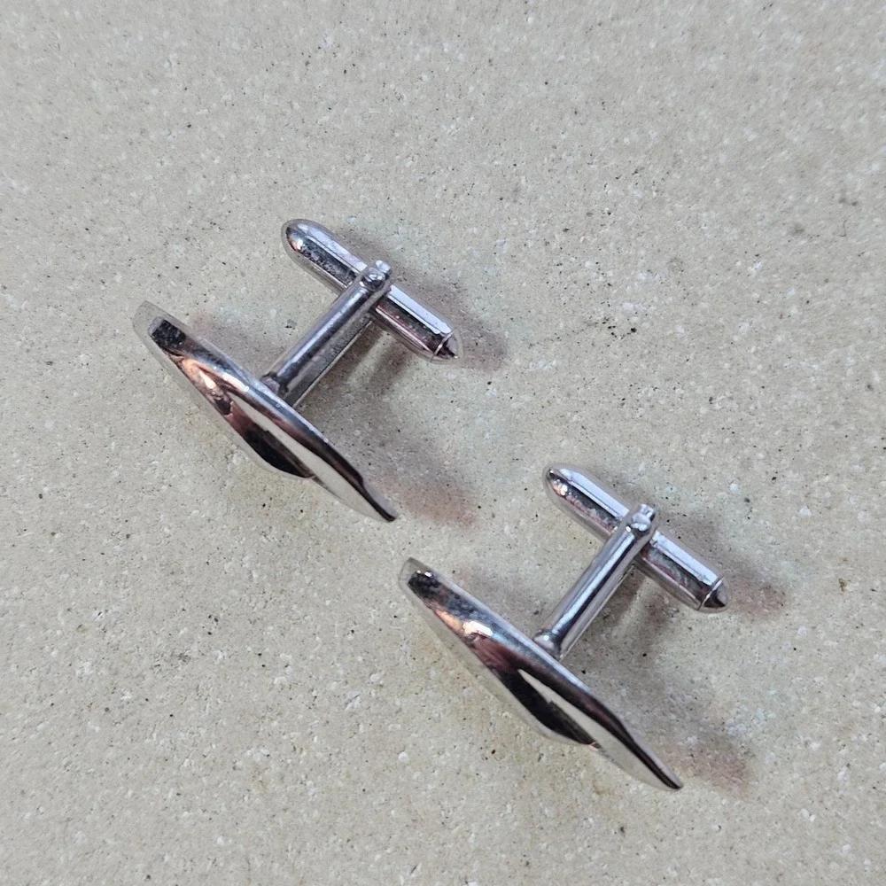 Vtg 60s SWANK‎ Silver Tone Geometric Leaf Eye Shape Cutout Cufflinks Mid Century